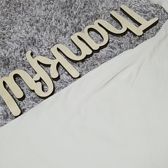 GC🔥 RVCA V Cut T-shirt - Picture 5 of 7